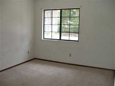 1008 Dezzani Ln, Modesto, CA 95358 photo 4