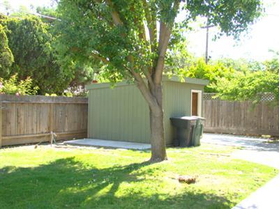 1330 Fordham Ave, Modesto, CA 95350 photo 12