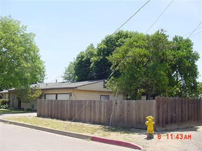 112 2nd Ave, Gustine, CA 95322 photo 2