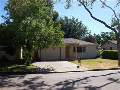 26 N 6th St, Patterson, CA 95363 photo 1