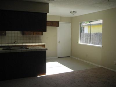 1505 Loughborough Dr, Merced, CA 95348 photo 3