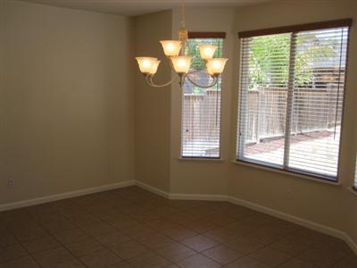 2486 Ozark Dr, Tracy, CA 95304 photo 3