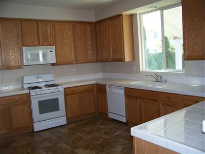 2420 Donatello St, Manteca, CA 95337 photo 3