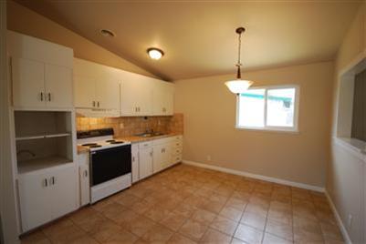 1417 Thorsen Ave, Modesto, CA 95355 photo 3