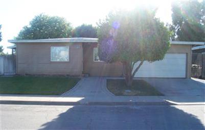 2409 Dow St, Turlock, CA 95382 photo 1