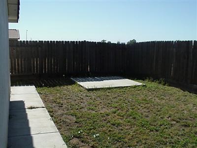 576 E San Xavier Ct, Merced, CA 95341 photo 7