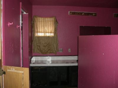332 E Walnut St, Lodi, CA 95240 photo 7