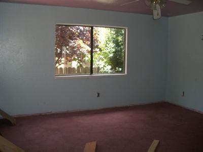 332 E Walnut St, Lodi, CA 95240 photo 4