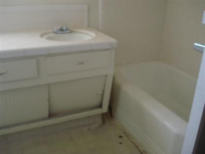 1328 E Orangeburg Ave, Modesto, CA 95355 photo 4