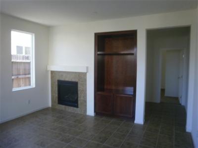 934 Courtyards Loop, Lincoln, CA 95648 photo 2