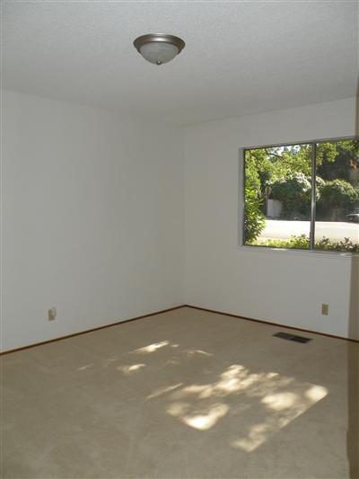 4870 Schuyler Dr, Carmichael, CA 95608 photo 13