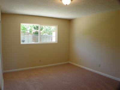 913 Meadowview Dr, Galt, CA 95632 photo 10
