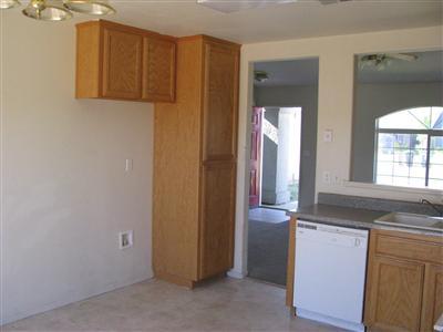 7704 Paige Ct, Winton, CA 95388 photo 8