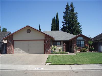 321 Sparrow Ln, Lodi, CA 95240 photo 1