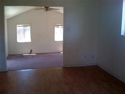 718 E 7th St, Stockton, CA 95206 photo 2