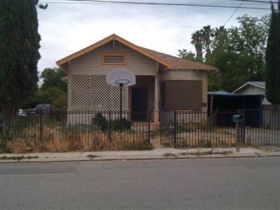 8812 Charles St, Patterson, CA 95363 photo 1