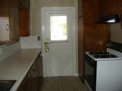 1421 Picardy Dr, Modesto, CA 95351 photo 4