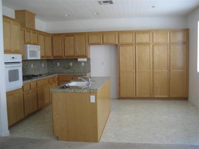 113 Cabana Ct, Tracy, CA 95377 photo 4