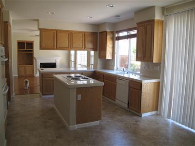 323 Ridgeview Dr, Tracy, CA 95377 photo 4