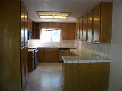 2008 Shadow Park Dr, Turlock, CA 95380 photo 4