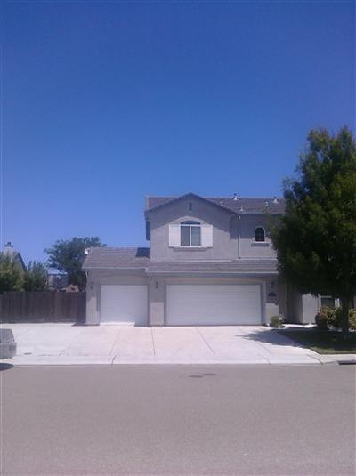 1957 Picadilly Way, Manteca, CA 95336 photo 1