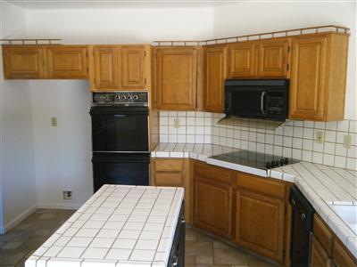 3812 Ellenboro Ave, Modesto, CA 95357 photo 2