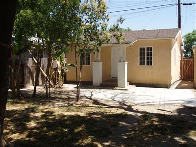 422 4th St, Modesto, CA 95351 photo 2