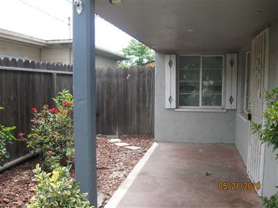 310 E Coolidge Ave, Modesto, CA 95350 photo 2