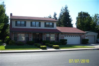 8271 Magnolia Dr, Hilmar, CA 95324 photo 1
