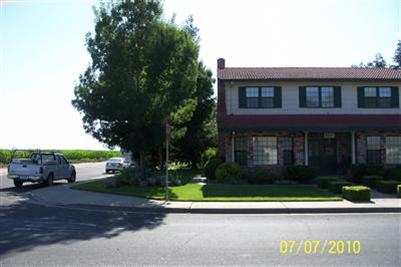 8271 Magnolia Dr, Hilmar, CA 95324 photo 3