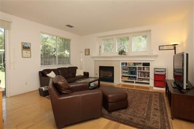 3907 Vistosa Ct, Davis, CA 95618 photo 6