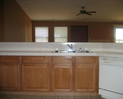 10854 Woodring Dr, Mather, CA 95655 photo 4