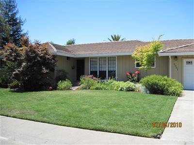 3941 Rochdale Dr, Carmichael, CA 95608 photo 1