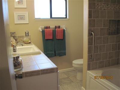 3941 Rochdale Dr, Carmichael, CA 95608 photo 10