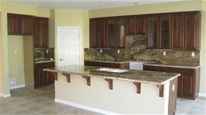 321 Wolfpack Ct, Patterson, CA 95363 photo 3