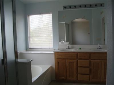 1825 Snyder Ave, Modesto, CA 95356 photo 3