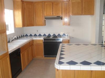 1333 Bailey Dr, Ripon, CA 95366 photo 4