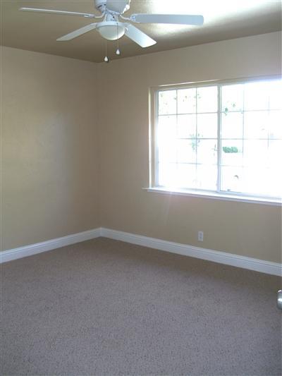 419 N Fairmont Ave, Lodi, CA 95240 photo 7