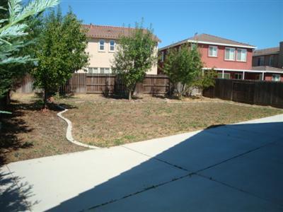 1323 Estrella Way, Turlock, CA 95382 photo 3