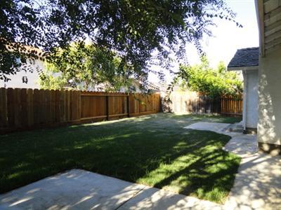 645 Jonquil Dr, Lathrop, CA 95330 photo 7