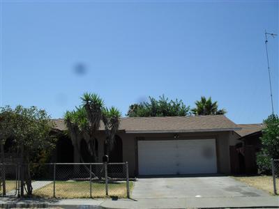 605 Avon St, Modesto, CA 95351 photo 1