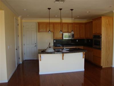 341 W Shasta Ave, Ripon, CA 95366 photo 5
