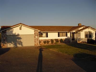 5495 James Dr, Loomis, CA 95650 photo 1