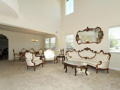 146 Barcelona Dr, Tracy, CA 95377 photo 3