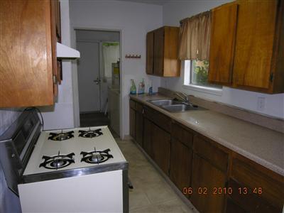 3262 23rd Ave, Sacramento, CA 95820 photo 9