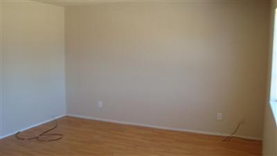 573 Mulberry Cir, Manteca, CA 95337 photo 4