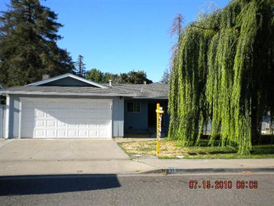 240 Earlham Dr, Turlock, CA 95382 photo 1
