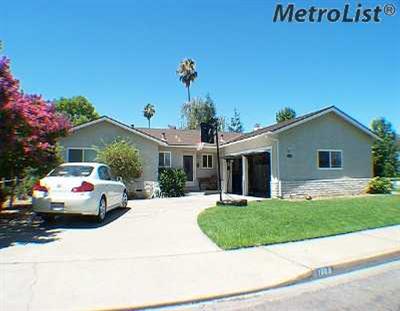 1995 Clemson Ct, Turlock, CA 95382 photo 1
