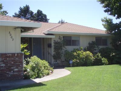 5009 Crestview Dr, Carmichael, CA 95608 photo 1