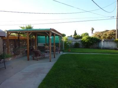 2021 Darrah St, Ceres, CA 95307 photo 2